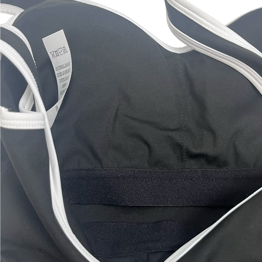 SuuksessWomen Sweetheart Neckline Sports Bra Workout Top Black White XS - Picture 8 of 9